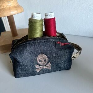 Chainstitch embroidery- Handmade Makeup Western Bag